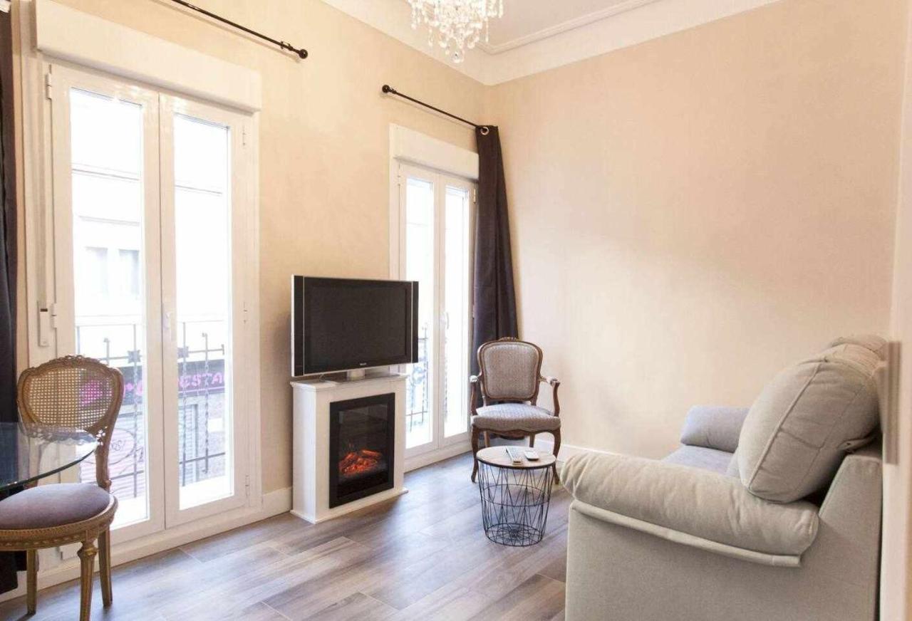 New Moderno Y Elegante Apartamento Centrico Мадрид Екстериор снимка