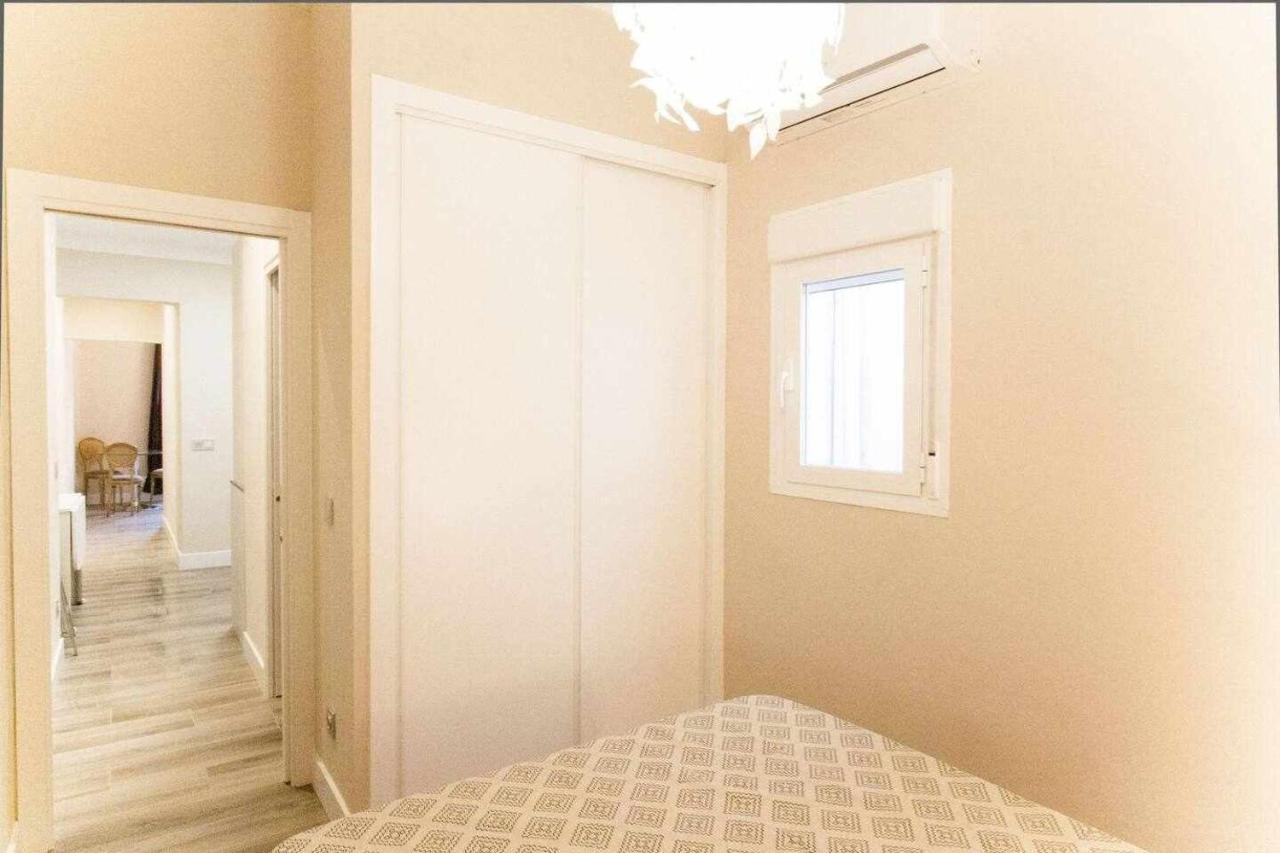 New Moderno Y Elegante Apartamento Centrico Мадрид Екстериор снимка